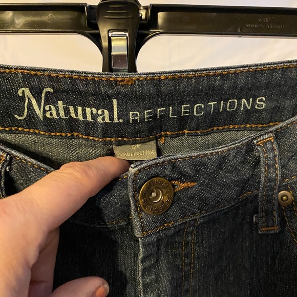 EUC Natural Reflections denim jeans. Size 12P. - Picture 4 of 11